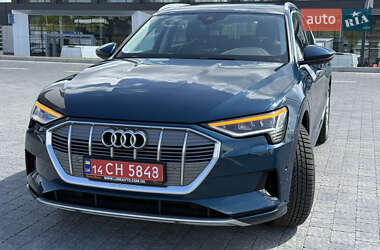 Внедорожник / Кроссовер Audi e-tron 2019 в 