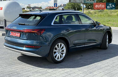 Внедорожник / Кроссовер Audi e-tron 2019 в 