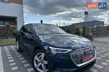 Внедорожник / Кроссовер Audi e-tron 2021 в 
