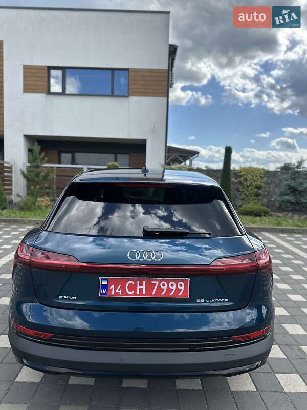Внедорожник / Кроссовер Audi e-tron 2021 в Стрые