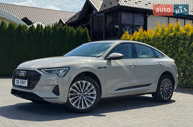 Позашляховик / Кросовер Audi e-tron 2020 в 