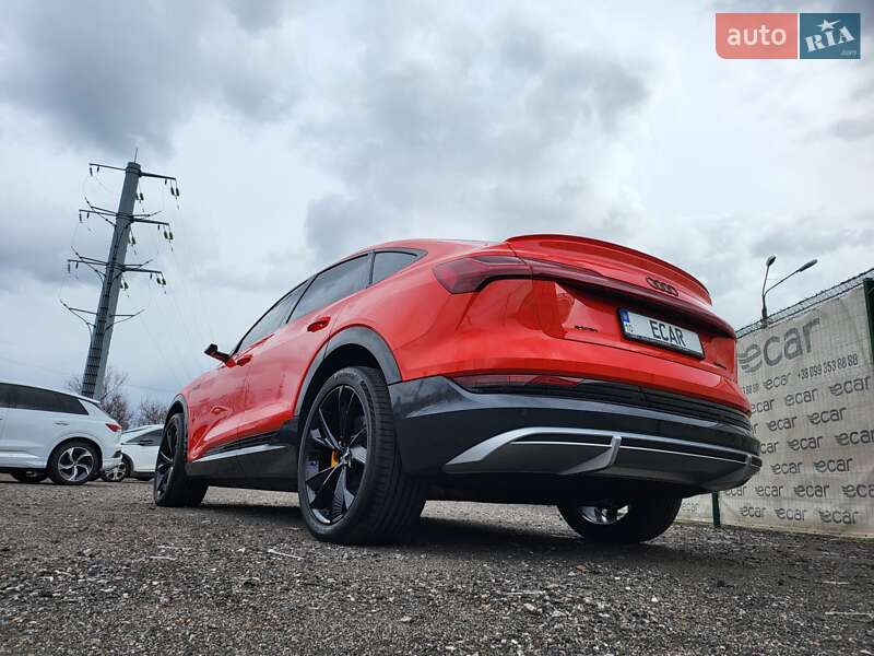 Внедорожник / Кроссовер Audi e-tron 2020 в Киеве