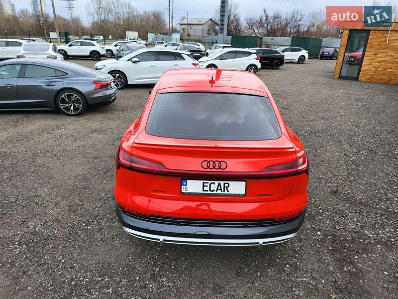 Внедорожник / Кроссовер Audi e-tron 2020 в Киеве
