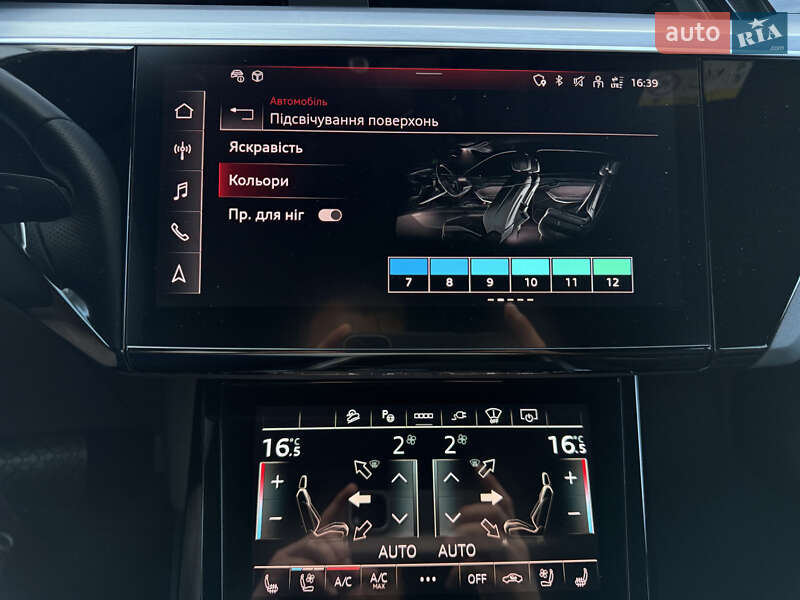 Внедорожник / Кроссовер Audi e-tron 2022 в Мукачево