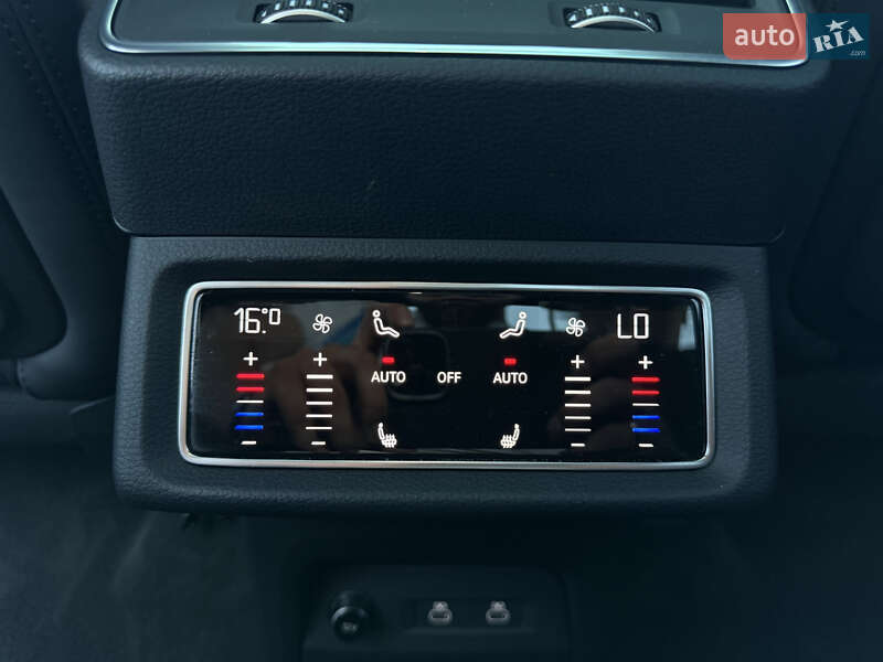 Внедорожник / Кроссовер Audi e-tron 2022 в Мукачево