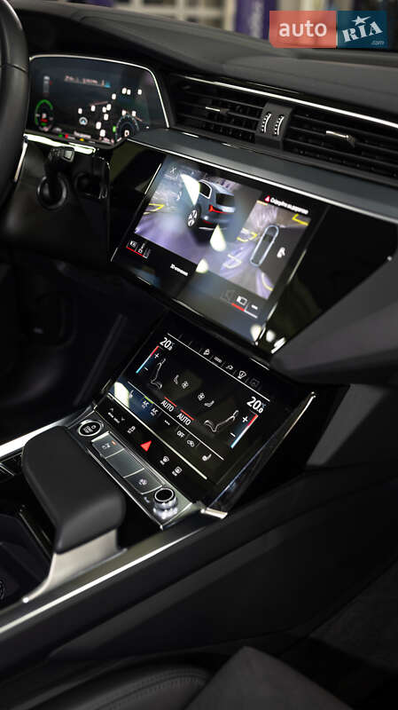 Внедорожник / Кроссовер Audi e-tron 2023 в Черновцах