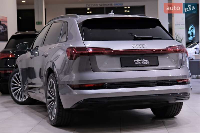 Позашляховик / Кросовер Audi e-tron 2020 в Дрогобичі