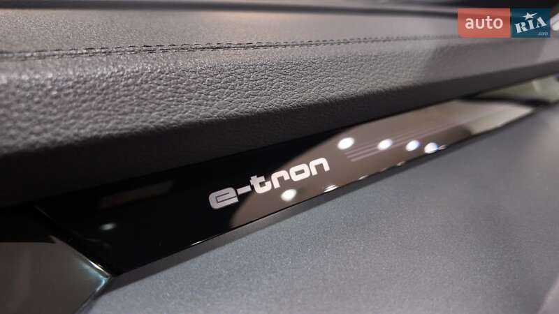 Позашляховик / Кросовер Audi e-tron 2020 в Дрогобичі