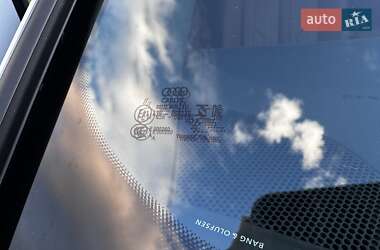 Внедорожник / Кроссовер Audi e-tron 2020 в 