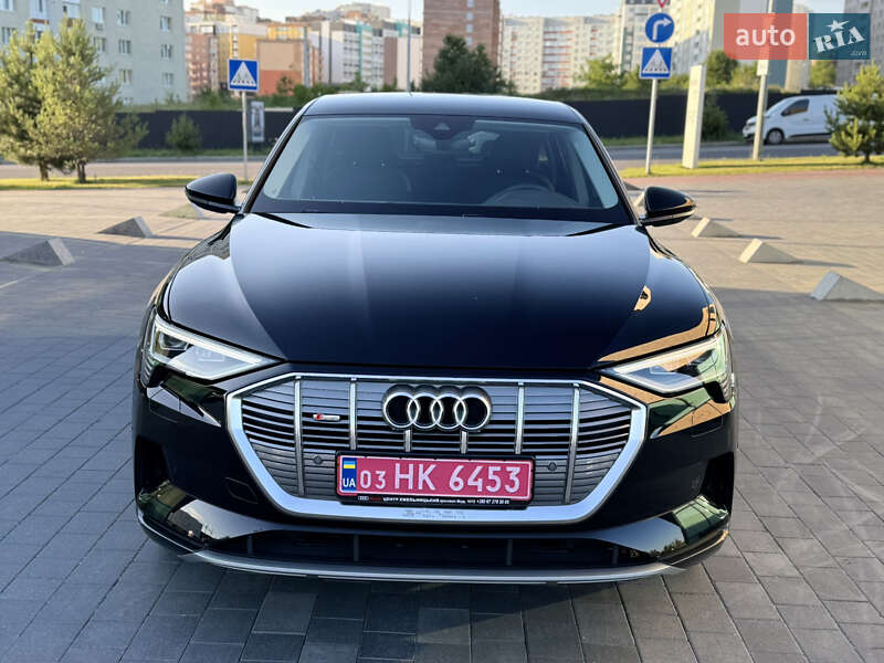 Внедорожник / Кроссовер Audi e-tron 2023 в Хмельницком