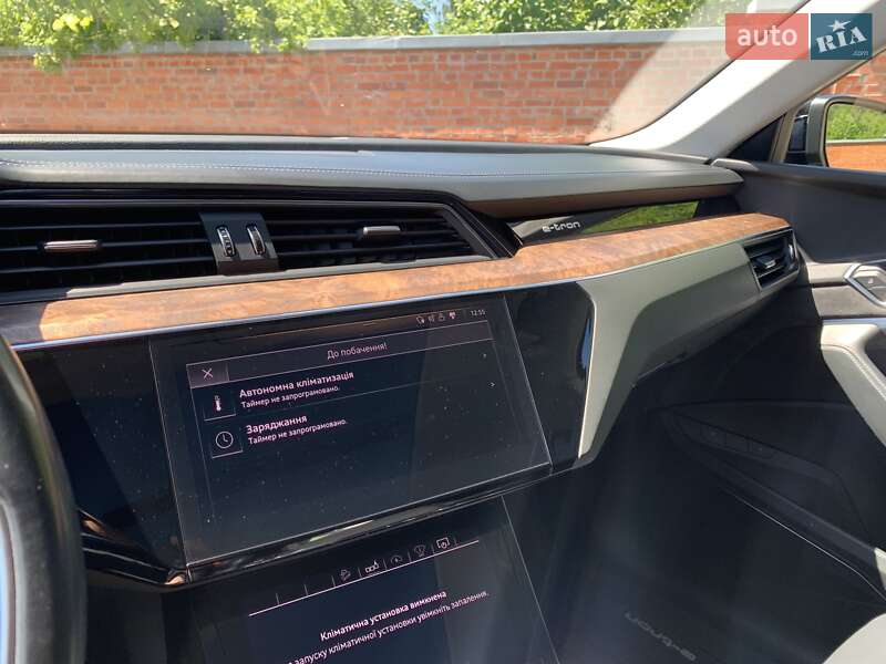 Внедорожник / Кроссовер Audi e-tron 2019 в Дрогобыче