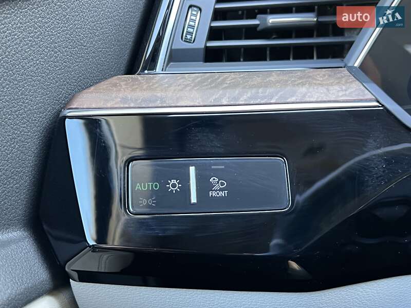 Позашляховик / Кросовер Audi e-tron 2019 в Львові