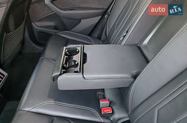 Внедорожник / Кроссовер Audi e-tron 2019 в 