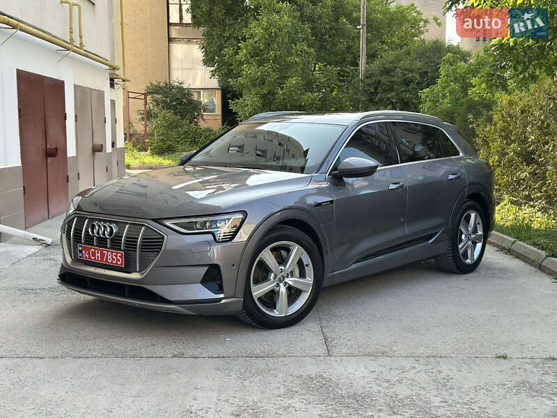 Внедорожник / Кроссовер Audi e-tron 2019 в Ивано-Франковске