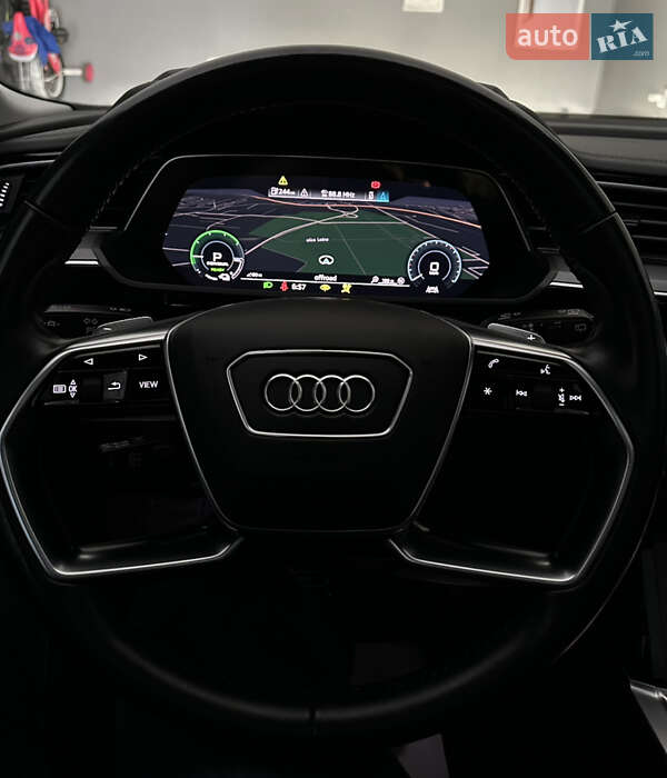 Внедорожник / Кроссовер Audi e-tron 2019 в Ивано-Франковске