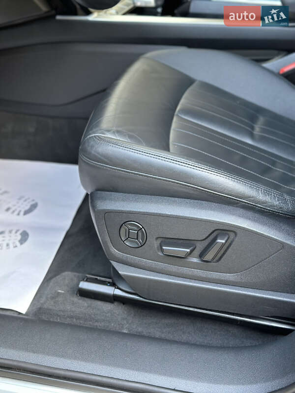 Внедорожник / Кроссовер Audi e-tron 2019 в Ивано-Франковске