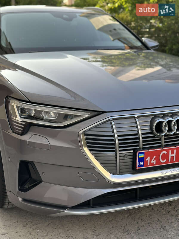 Внедорожник / Кроссовер Audi e-tron 2019 в Ивано-Франковске