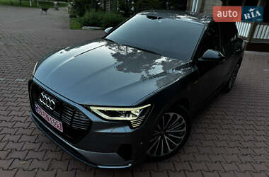 Внедорожник / Кроссовер Audi e-tron 2019 в 