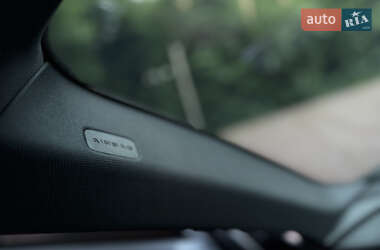 Внедорожник / Кроссовер Audi e-tron 2019 в 