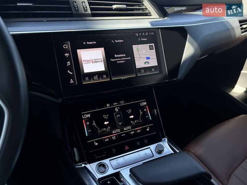 Внедорожник / Кроссовер Audi e-tron 2020 в Львове