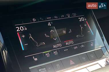 Внедорожник / Кроссовер Audi e-tron 2021 в 
