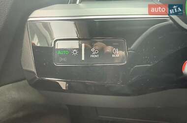 Внедорожник / Кроссовер Audi e-tron 2019 в 