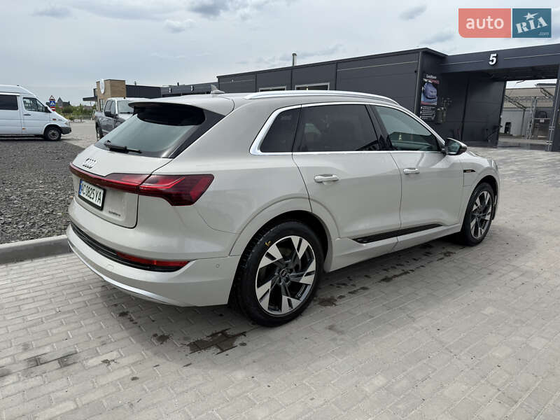 Внедорожник / Кроссовер Audi e-tron 2021 в Луцке фото 3 Внедорожник / Кроссовер Audi e-tron 2021 в Луцке