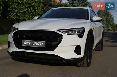 Внедорожник / Кроссовер Audi e-tron 2023 в Киеве