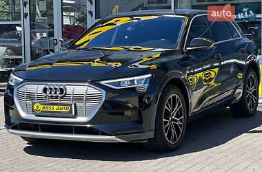 Внедорожник / Кроссовер Audi e-tron 2019 в 