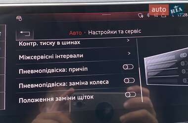 Внедорожник / Кроссовер Audi e-tron 2019 в 