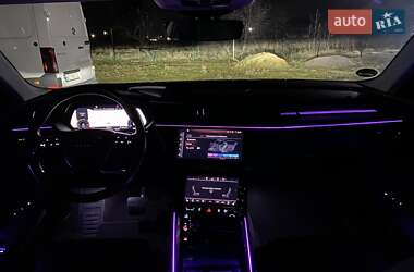 Внедорожник / Кроссовер Audi e-tron 2019 в 