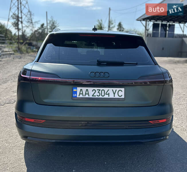 Позашляховик / Кросовер Audi e-tron 2019 в Києві