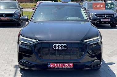 Внедорожник / Кроссовер Audi e-tron 2020 в 