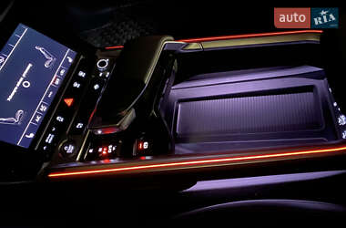 Внедорожник / Кроссовер Audi e-tron 2019 в 