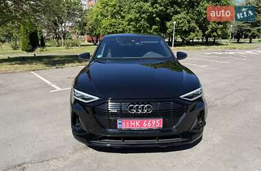 Позашляховик / Кросовер Audi e-tron 2021 в Рівному