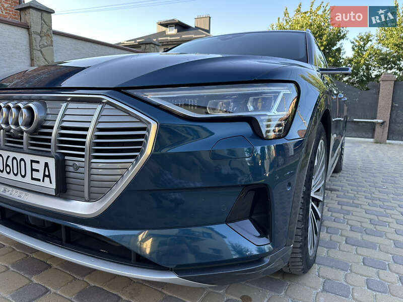 Внедорожник / Кроссовер Audi e-tron 2019 в Львове фото 2 Внедорожник / Кроссовер Audi e-tron 2019 в Львове