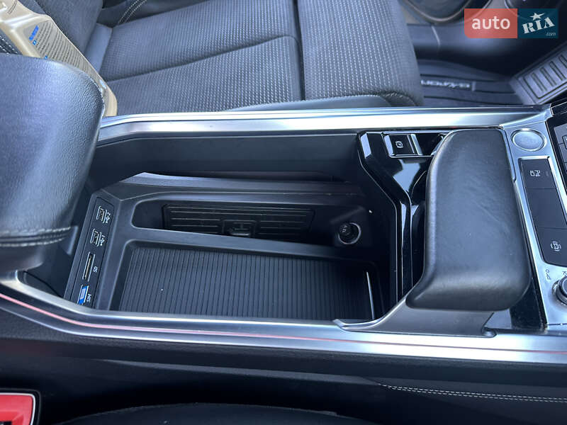 Внедорожник / Кроссовер Audi e-tron 2019 в Львове фото 38 Внедорожник / Кроссовер Audi e-tron 2019 в Львове
