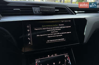Внедорожник / Кроссовер Audi e-tron 2020 в 
