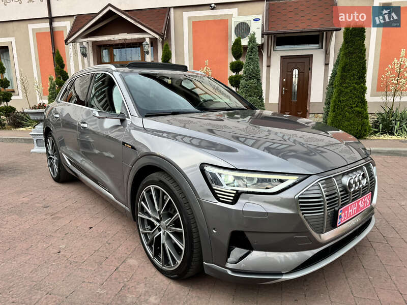 Audi e-tron 2020