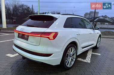 Позашляховик / Кросовер Audi e-tron 2020 в Вінниці