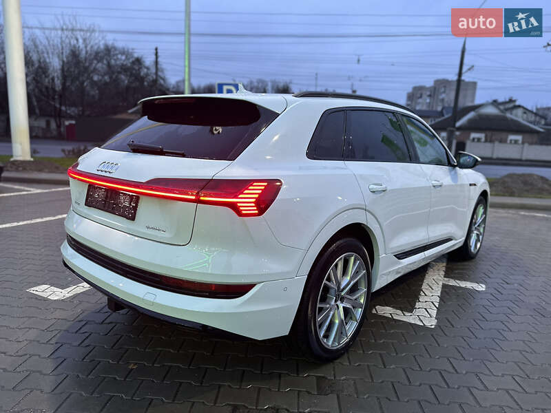 Audi e-tron 2020
