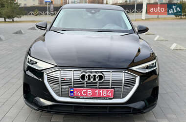 Позашляховик / Кросовер Audi e-tron 2022 в Косові