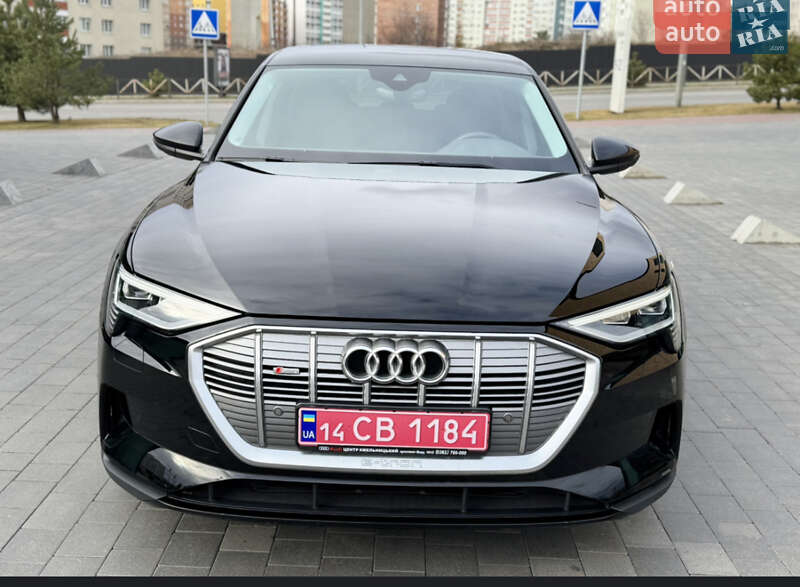 Внедорожник / Кроссовер Audi e-tron 2022 в Косове