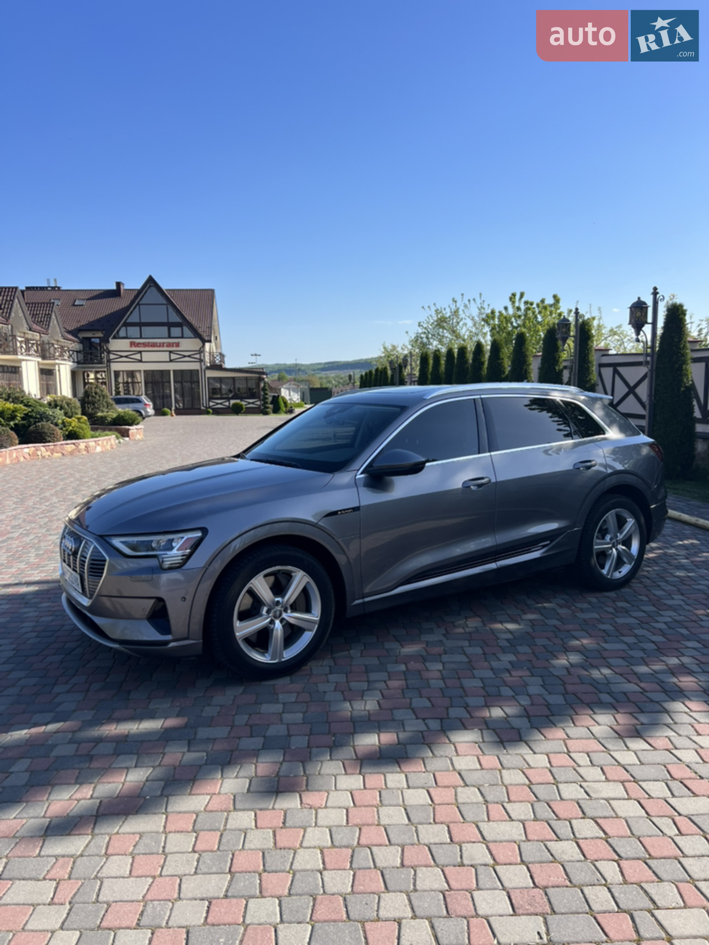 2019 Audi e-tron - мініатюра 8