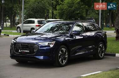 Audi e-tron 2022