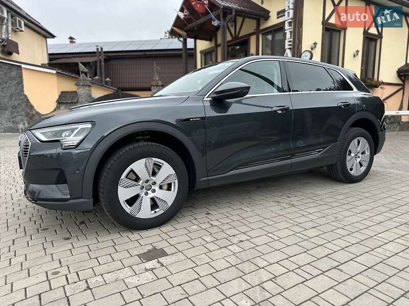 Позашляховик / Кросовер Audi e-tron 2020 в Хмельницькому