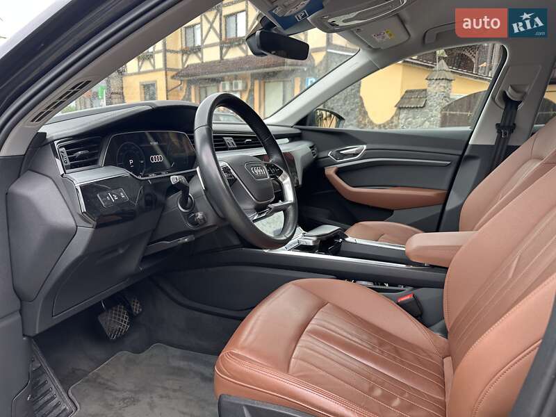 Позашляховик / Кросовер Audi e-tron 2020 в Хмельницькому