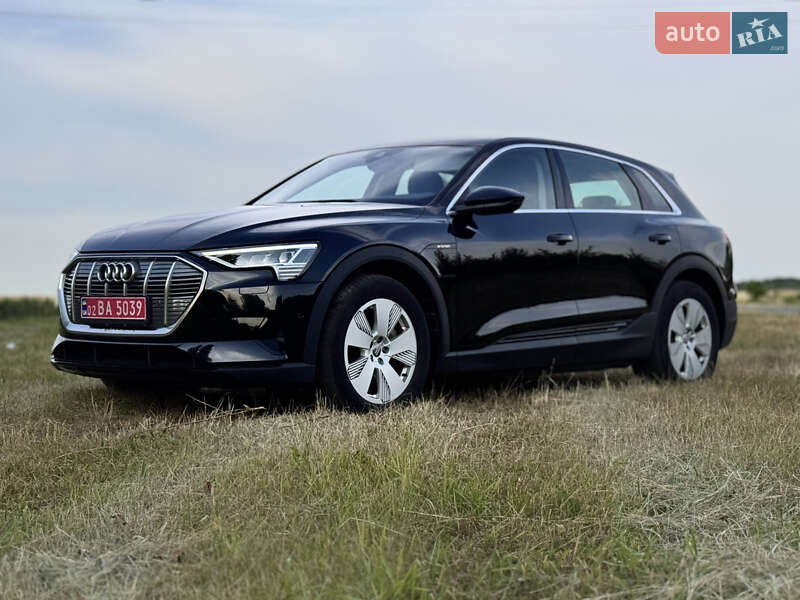 Позашляховик / Кросовер Audi e-tron 2019 в Козятині