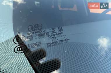 Внедорожник / Кроссовер Audi e-tron 2020 в 