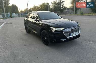 Внедорожник / Кроссовер Audi e-tron 2019 в Черкассах
